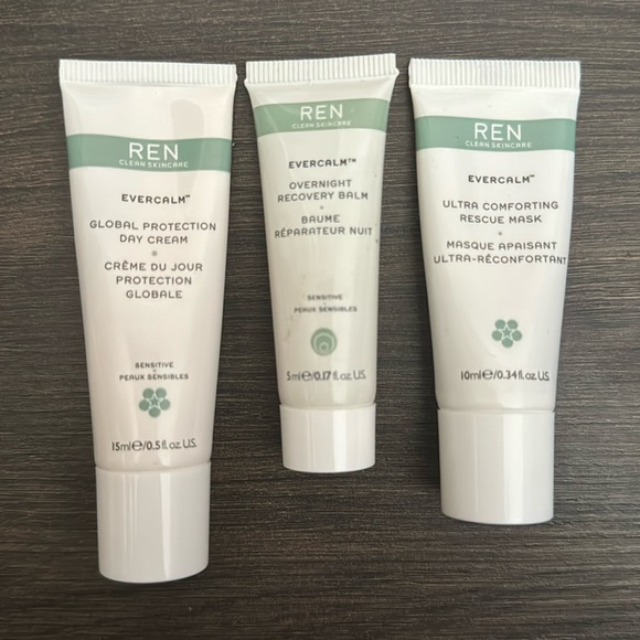 REN Clean Skincare Evercalm Bundle - Picture 1 of 1